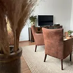 Apartment Neu 2 Zi-dg Luxus In Grüner Idylle! Bliestorf