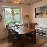 Neu 2 Zi-dg Luxus In Grüner Idylle! Apartment *