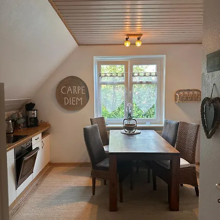 Apartman Grosses 2 Zi-dg In Gruener Idylle! *