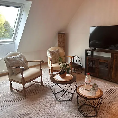 Neu 2 Zi-dg Luxus In Gruener Idylle! Apartman Bliestorf