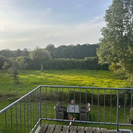 Neu 2 Zi-dg Luxus In Gruener Idylle! *