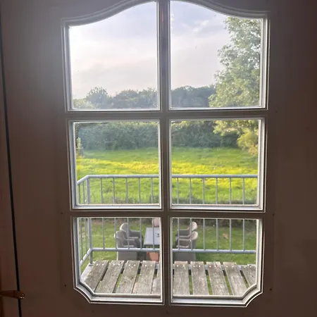 Neu 2 Zi-dg Luxus In Gruener Idylle!