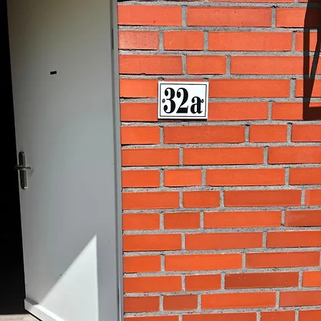 Neu 2 Zi-dg Luxus In Gruener Idylle! Apartman *