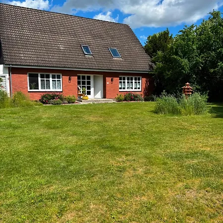 Apartman Neu 2 Zi-dg Luxus In Gruener Idylle! *