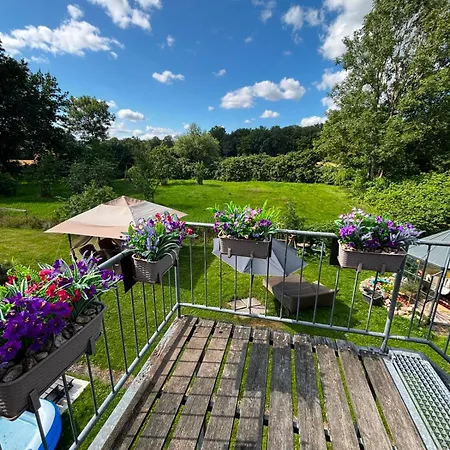 Neu 2 Zi-dg Luxus In Gruener Idylle! Apartman *