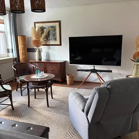 Apartman Neu 2 Zi-dg Luxus In Gruener Idylle!
